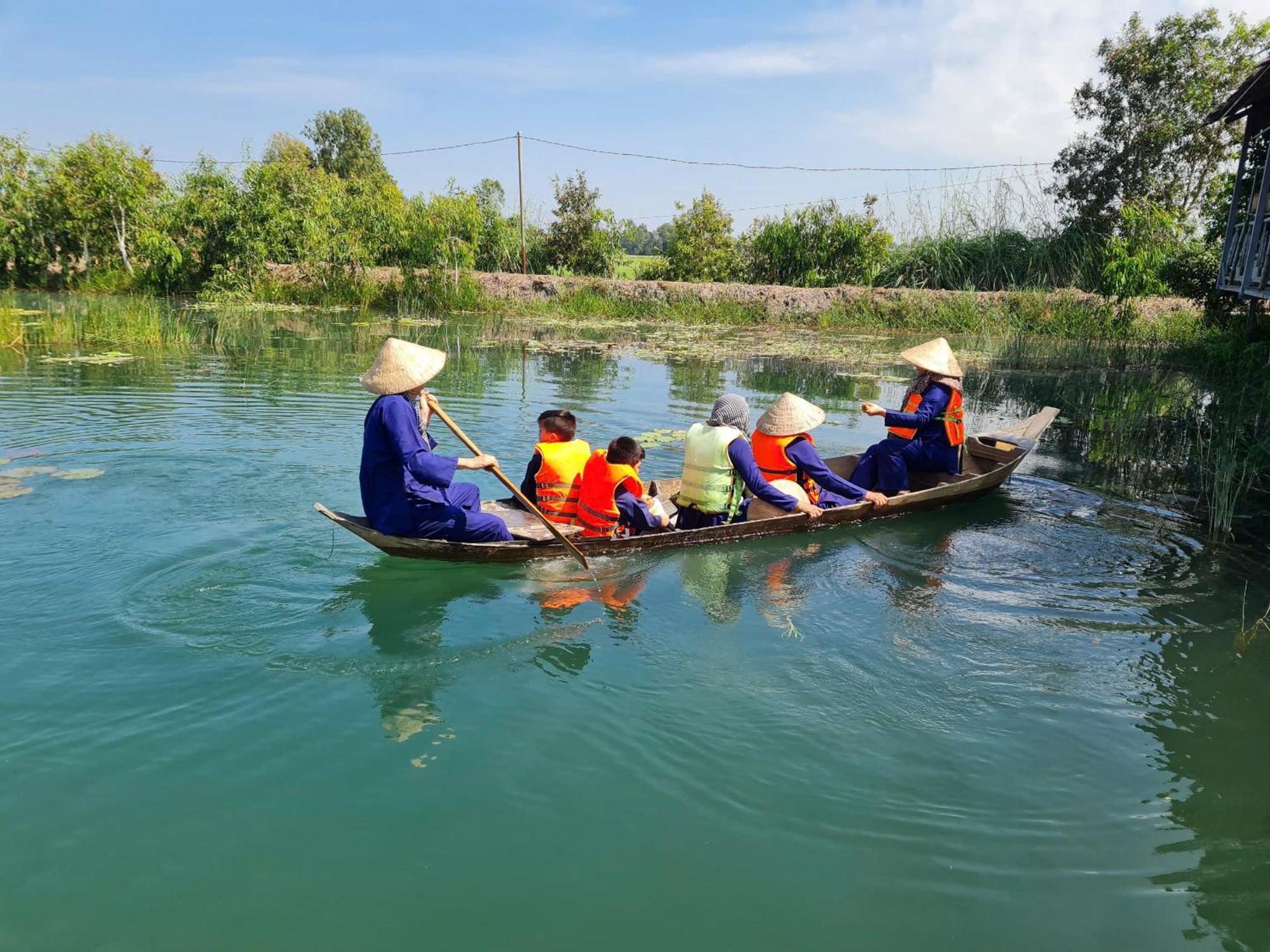 Viet Mekong Farmstay Tràm Chim 外观 照片